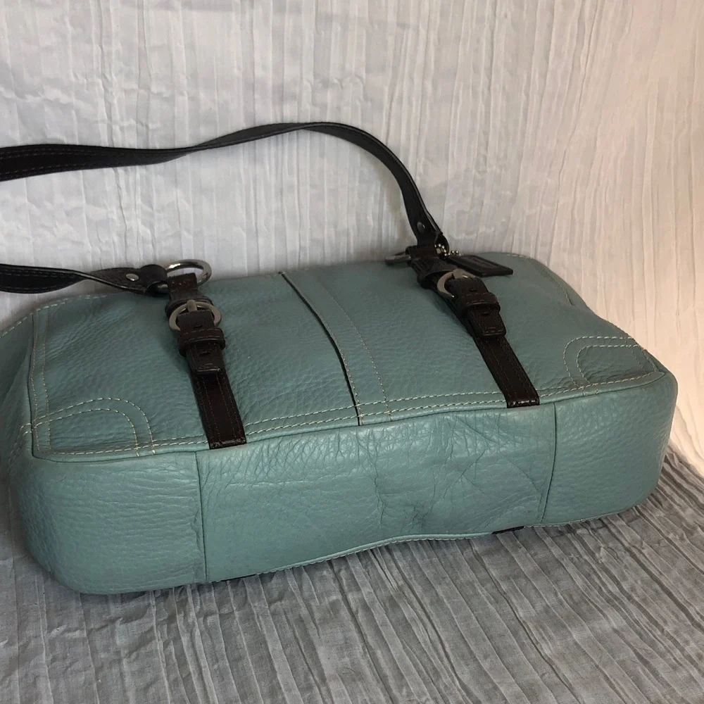 Coach vintage light